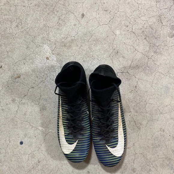 Nike Soccer Cleats main image 4